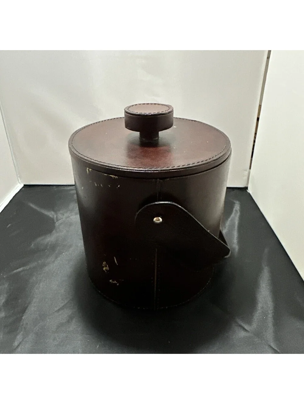 Pottery Barn Faux Leather Ice Bucket With Tongs￼